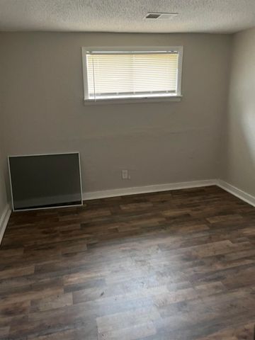 1366 AUSTIN ST, Memphis, TN 38108