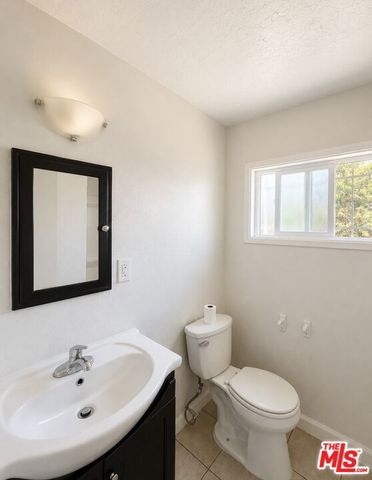 1512 W 103rd Street, Los Angeles, CA 90047