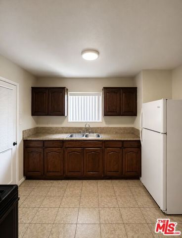 1512 W 103rd Street, Los Angeles, CA 90047