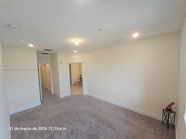 10250 NW 66th St 105, Doral, FL 33178