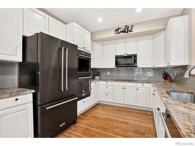 1516 Red Mountain Drive, Longmont, CO 80504