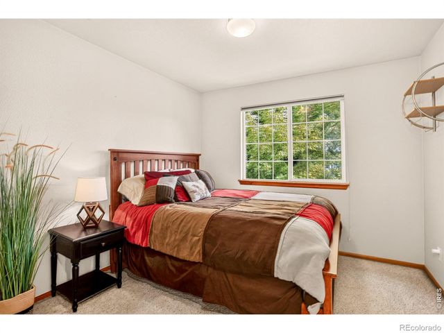 1516 Red Mountain Drive, Longmont, CO 80504