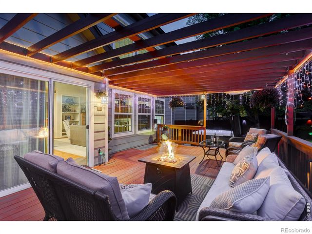 1516 Red Mountain Drive, Longmont, CO 80504