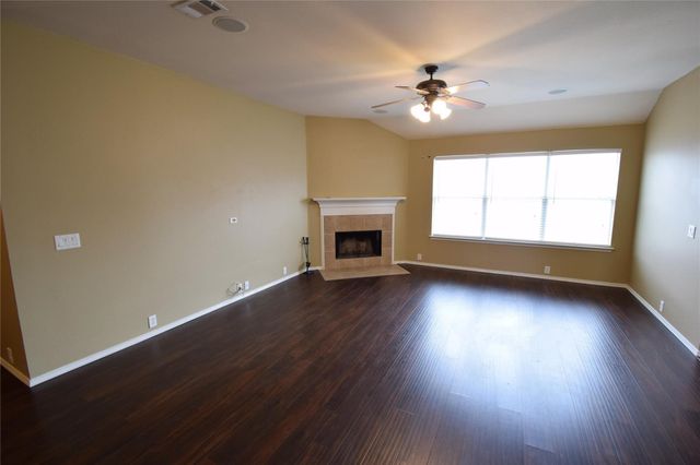 1006 Abigail Drive, Arlington, TX 76002