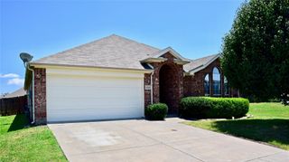 1006 Abigail Drive, Arlington, TX 76002