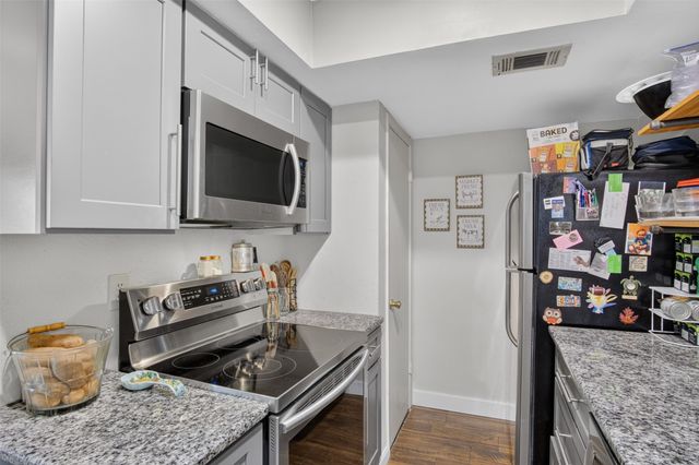 2851 Ursa Circle, Garland, TX 75044