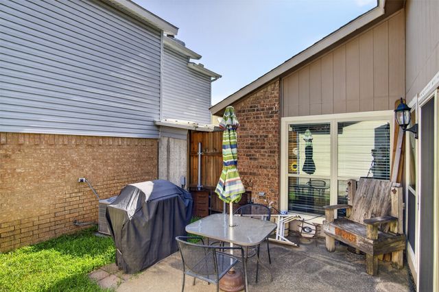 2851 Ursa Circle, Garland, TX 75044