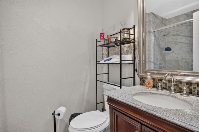 2851 Ursa Circle, Garland, TX 75044