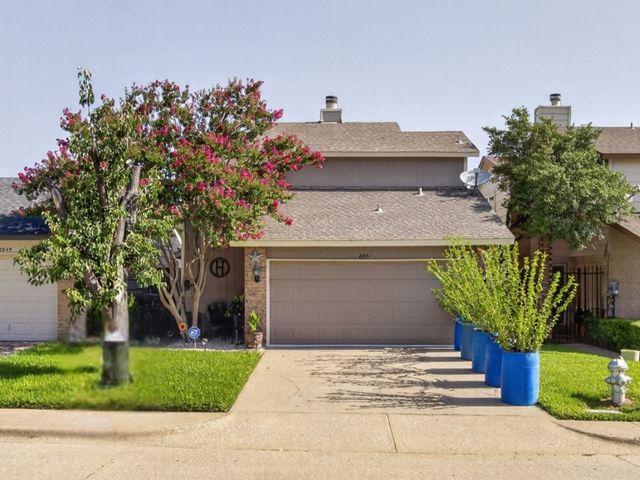 2851 Ursa Circle, Garland, TX 75044