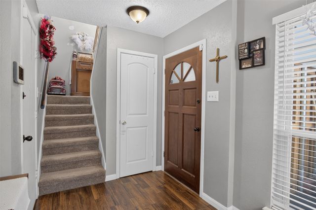 2851 Ursa Circle, Garland, TX 75044