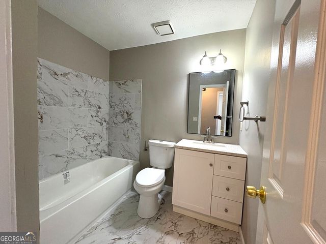 1990 Lown Farm Lane, Lithonia, GA 30058