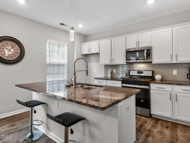 93 Red Cedar Way, Fuquay Varina, NC 27526