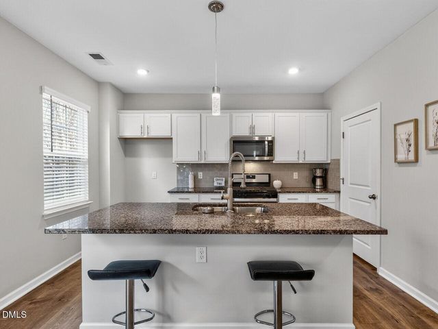 93 Red Cedar Way, Fuquay Varina, NC 27526