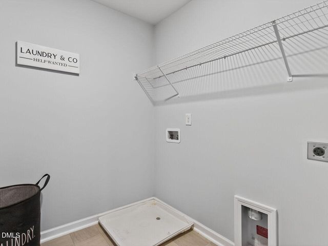 93 Red Cedar Way, Fuquay Varina, NC 27526