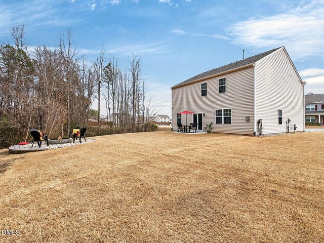 93 Red Cedar Way, Fuquay Varina, NC 27526