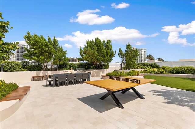 3034 Oak Ave 203, Coconut Grove, FL 33133