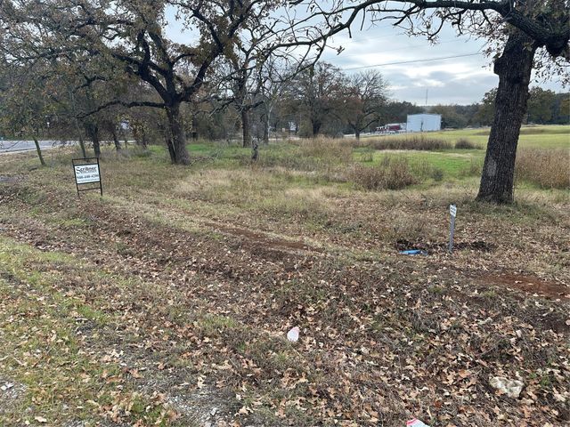 7317 Briar Road, Azle, TX 76020