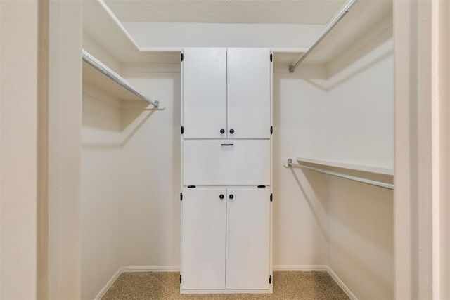 2108 Raintree Road, Edmond, OK 73013