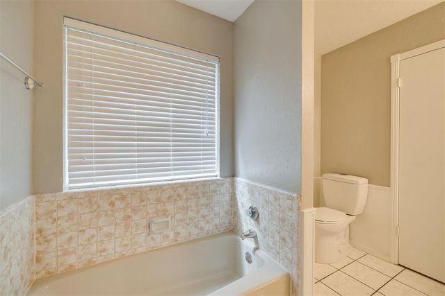 2108 Raintree Road, Edmond, OK 73013