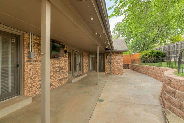 2108 Raintree Road, Edmond, OK 73013