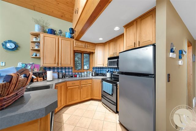 28 Willow Creek Trail, Red Lodge, MT 59068