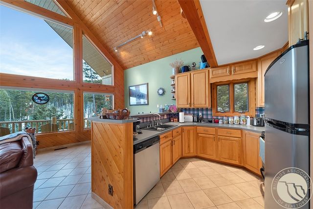 28 Willow Creek Trail, Red Lodge, MT 59068