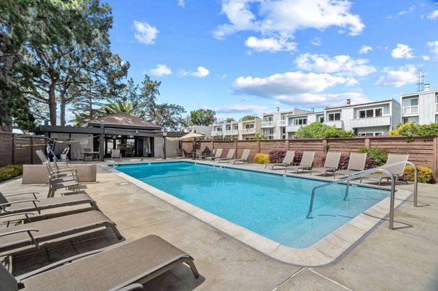 651 Port Drive 208, San Mateo, CA 94404