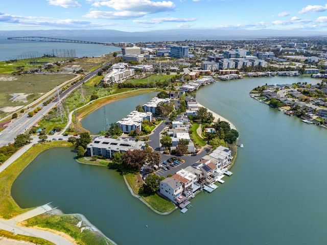 651 Port Drive 208, San Mateo, CA 94404