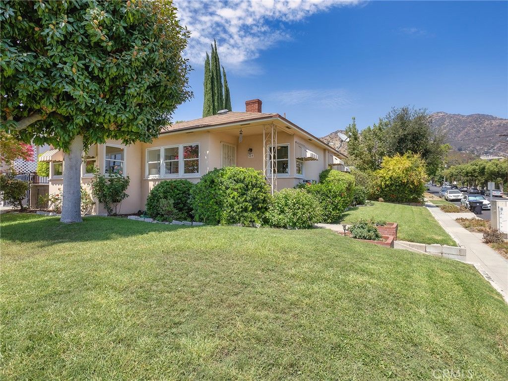 524 S Bel Aire Drive, Burbank, CA 91501 — exterior