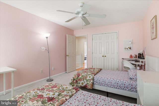 20385 BOWFONDS ST, Ashburn, VA 20147