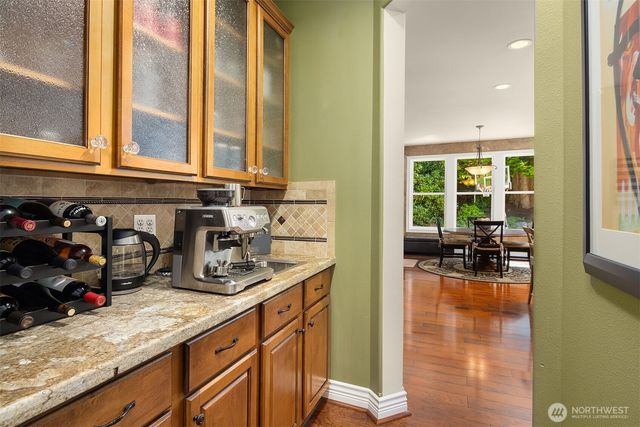 23340 257th Avenue SE, Maple Valley, WA 98038