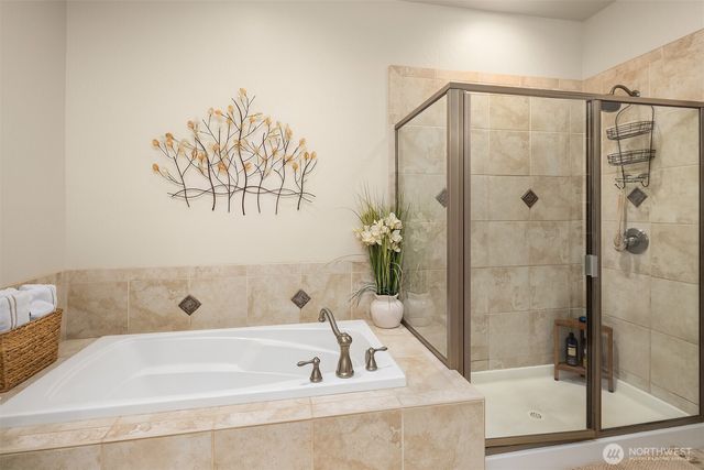 23340 257th Avenue SE, Maple Valley, WA 98038
