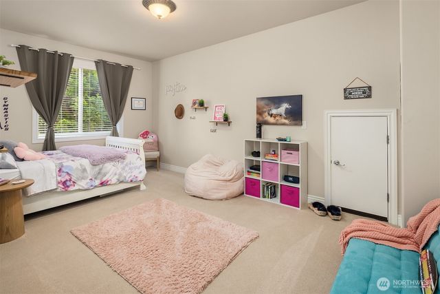 23340 257th Avenue SE, Maple Valley, WA 98038