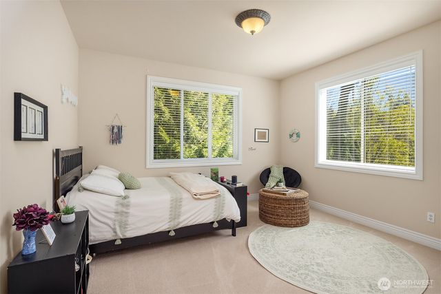 23340 257th Avenue SE, Maple Valley, WA 98038