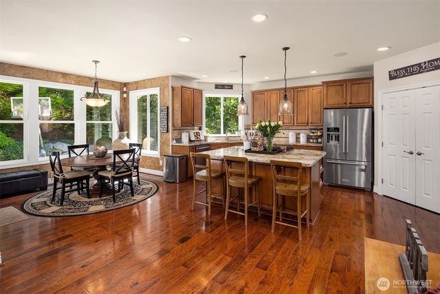 23340 257th Avenue SE, Maple Valley, WA 98038