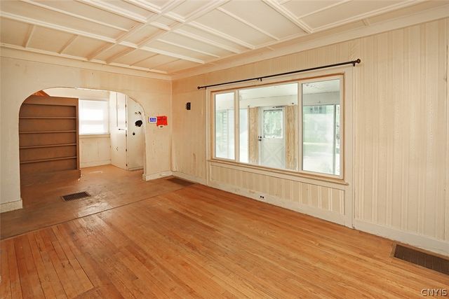180 Chaffee Avenue, Syracuse, NY 13207