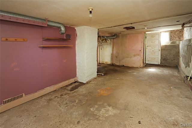 180 Chaffee Avenue, Syracuse, NY 13207