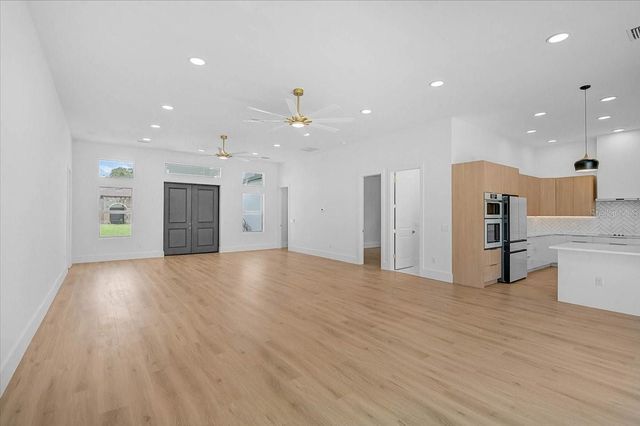 4443 WINDSONG AVENUE, North Port, FL 34287