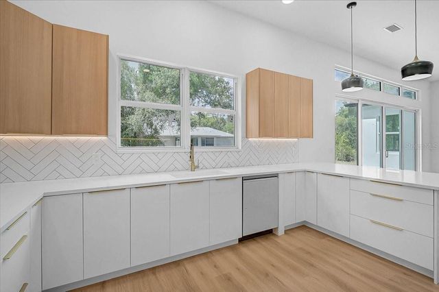 4443 WINDSONG AVENUE, North Port, FL 34287