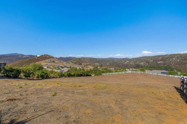 22952 Stokes Road, Ramona, CA 92065