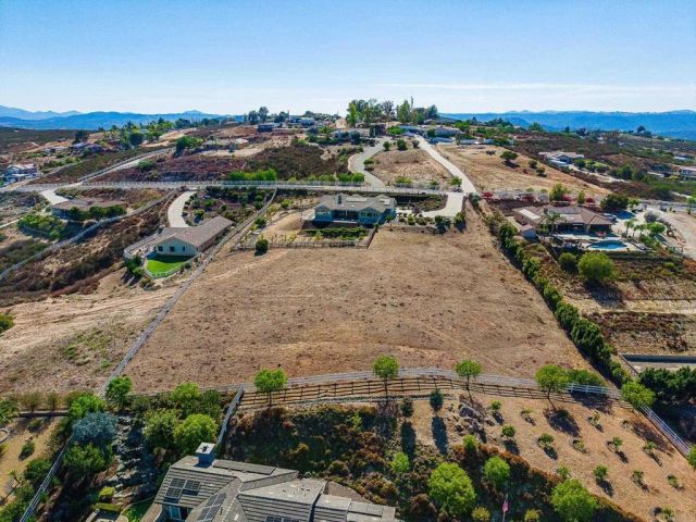 22952 Stokes Road, Ramona, CA 92065