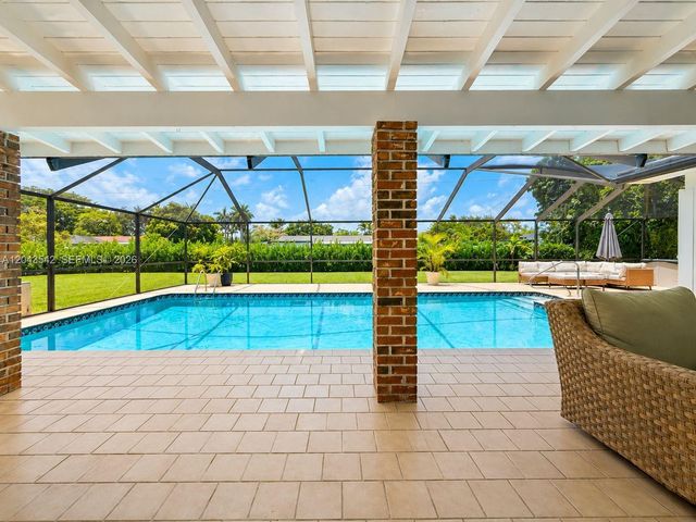 8481 SW 144th St, Palmetto Bay, FL 33158