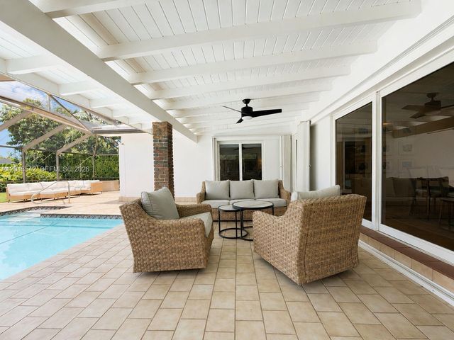 8481 SW 144th St, Palmetto Bay, FL 33158