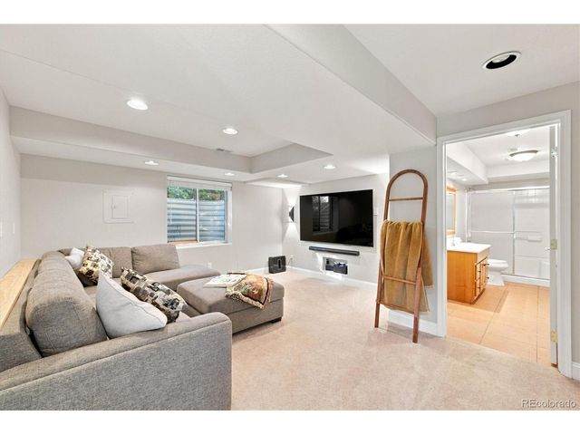 2908 Oakshire Ct, Littleton, CO 80126