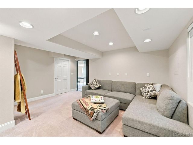 2908 Oakshire Ct, Littleton, CO 80126