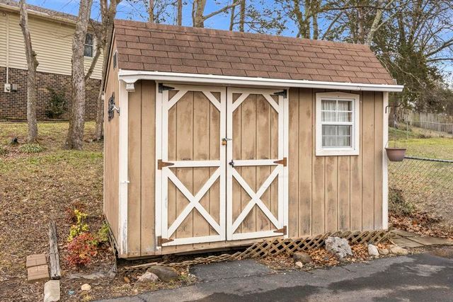 703 Lucien Dr, Goodlettsville, TN 37072