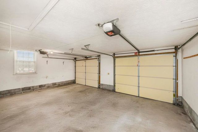 703 Lucien Dr, Goodlettsville, TN 37072