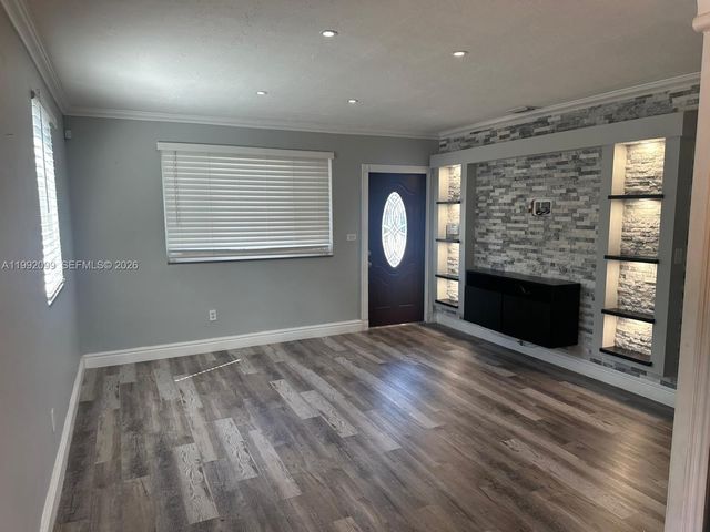 1166 W 24th St 1166, Hialeah, FL 33010