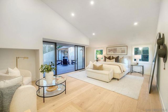 4316 Arcadia Dr, San Diego, CA 92103