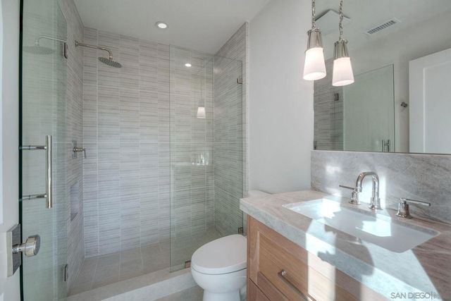 4316 Arcadia Dr, San Diego, CA 92103